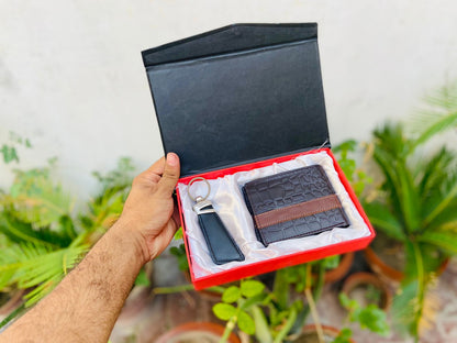 Beautiful Wallet + Keychain with Your Name on it with Beautiful Box